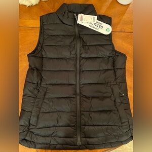 32 Degrees Black Puffer Vest
